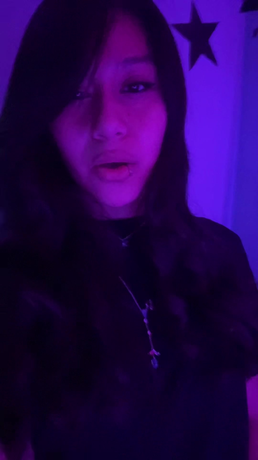@️