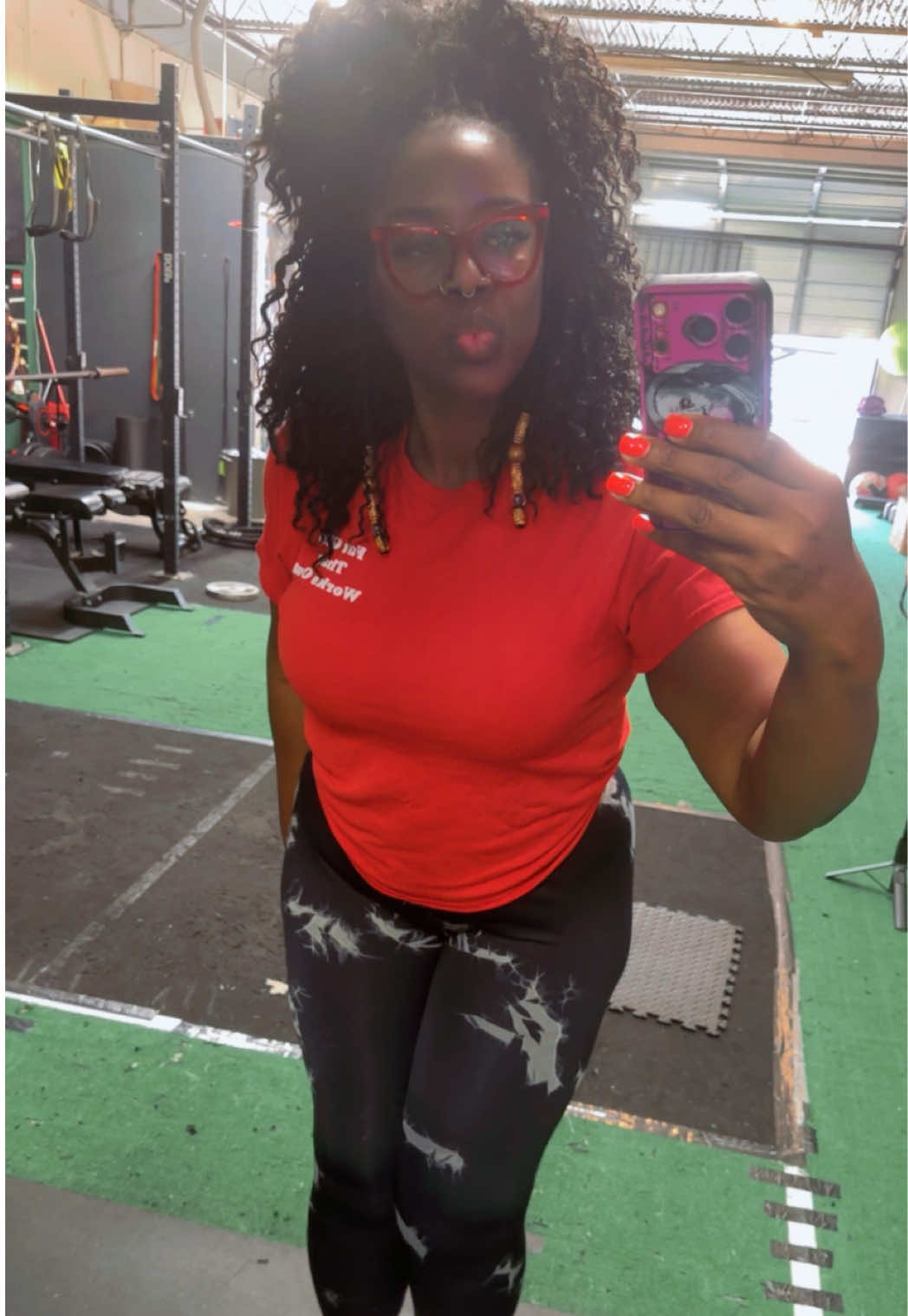 @Fatgirlthatworksout
