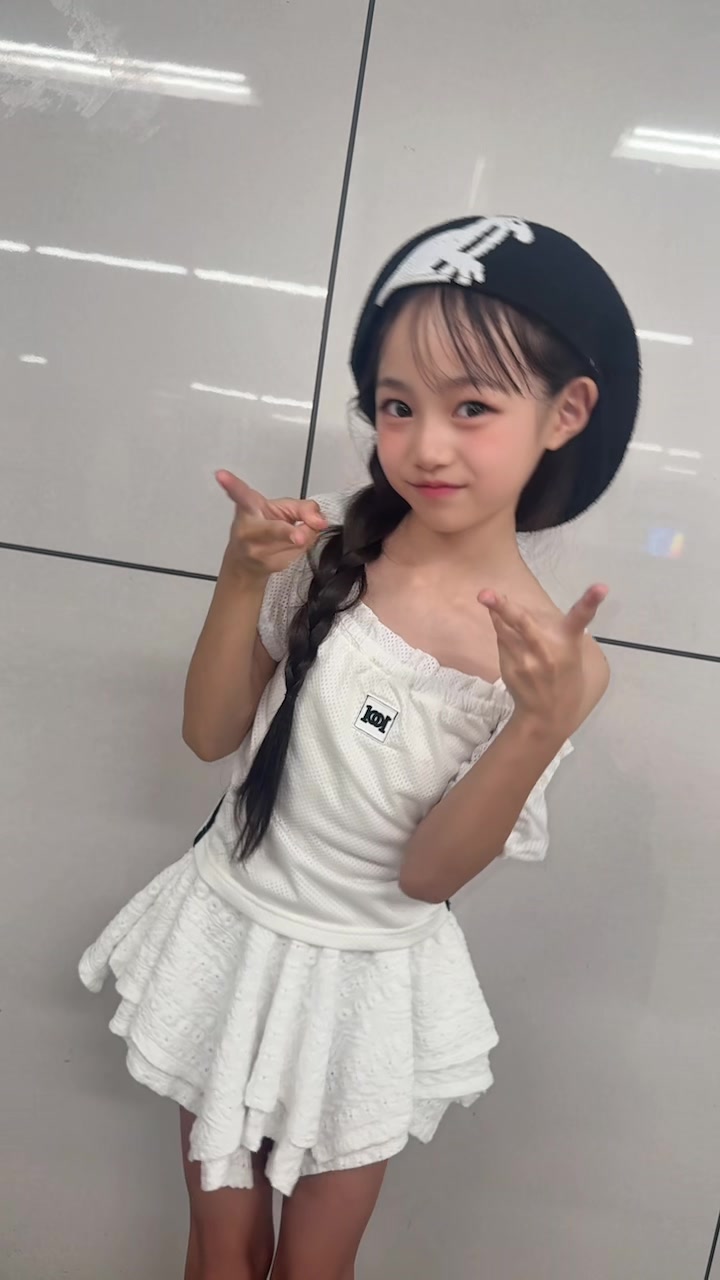@めろ🖤ྀིサブ垢