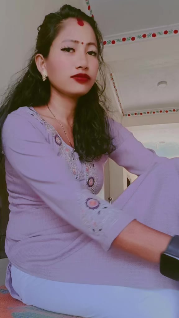 @Radhika❤️❤️Daya chy🇳🇵🇰🇼