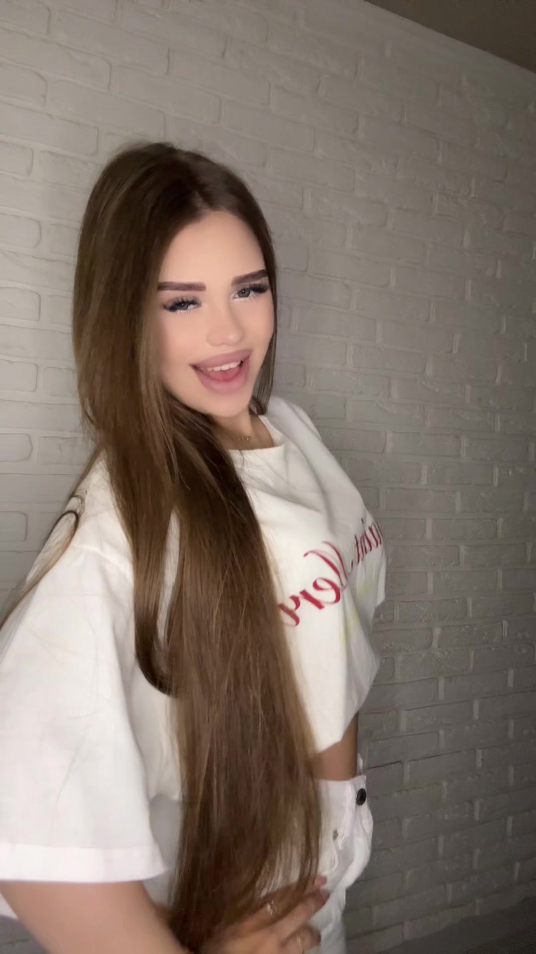@𝐀𝐫𝐢🤍