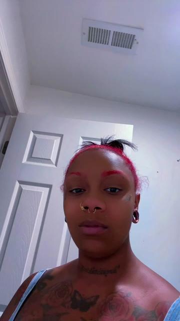 @megandherbullshtt2x