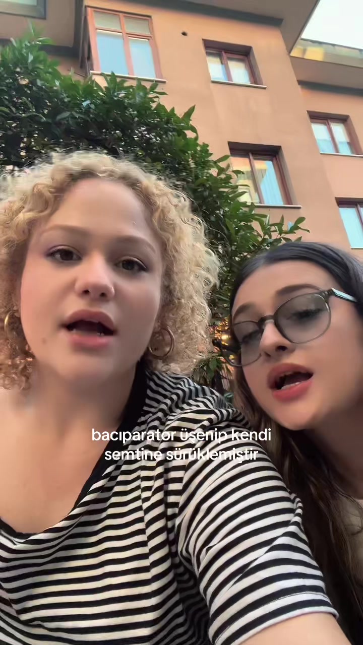 @aksikedii