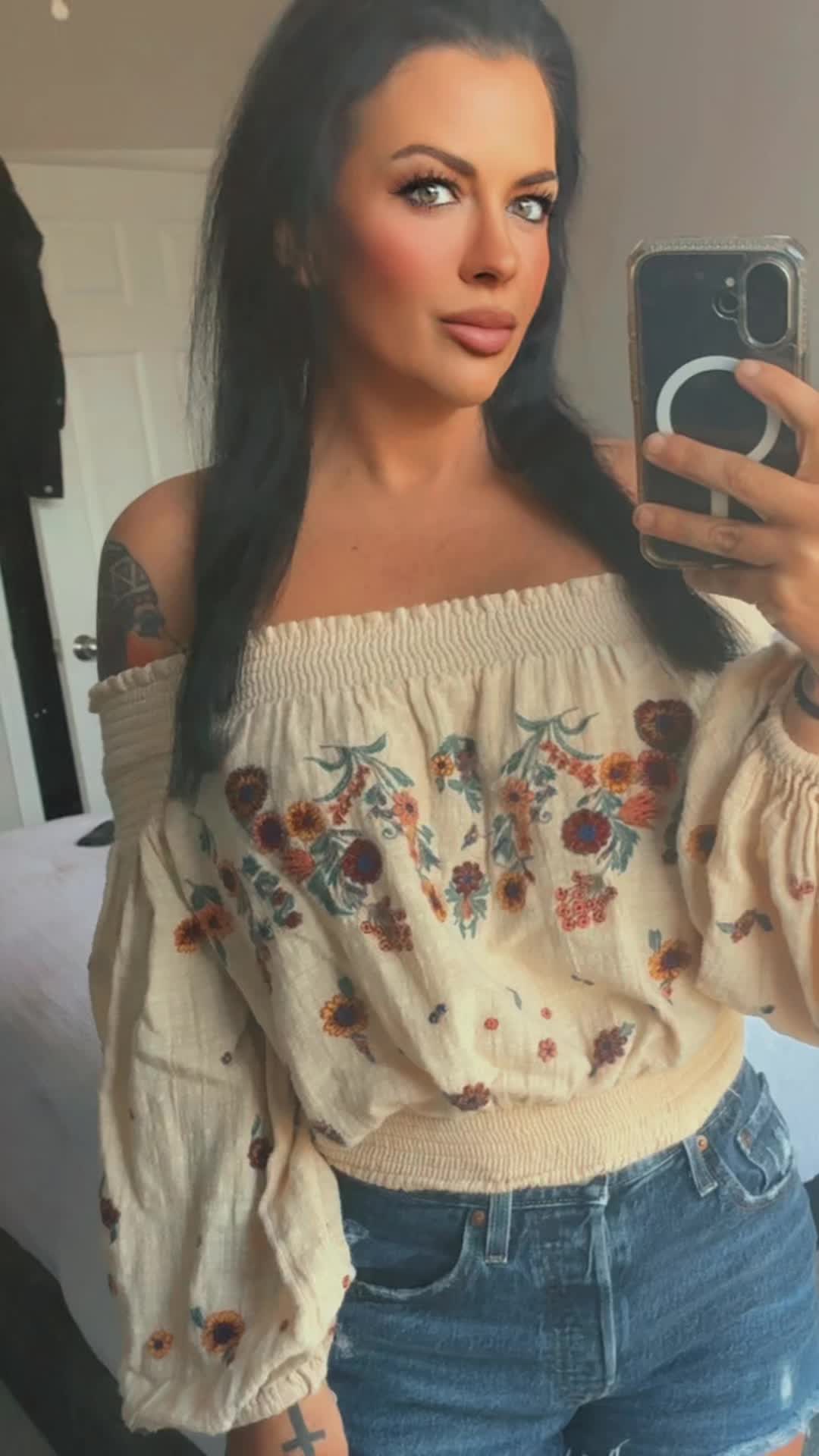 @Nicole
