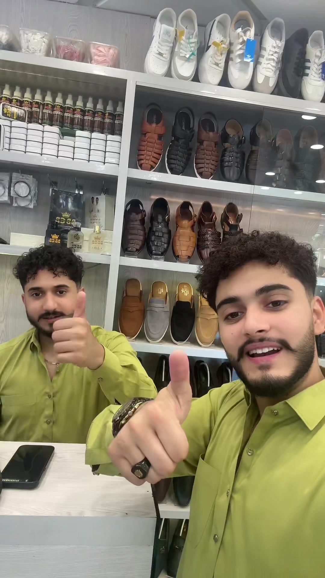 @MR SHEIKH 👑