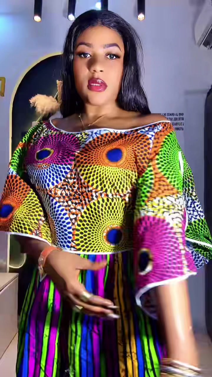 @KAYELIE FASHION🇨🇮🇨🇮