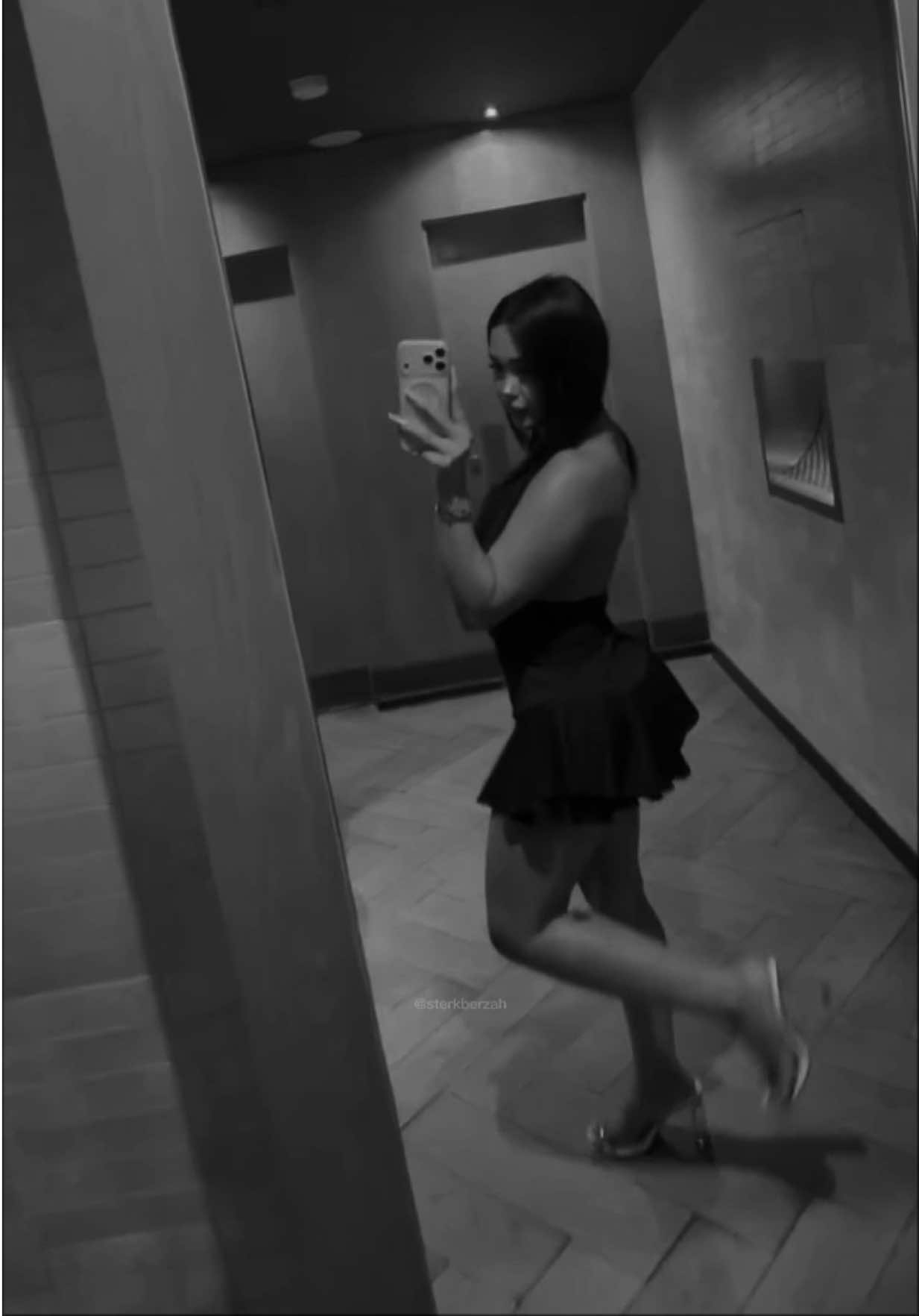 @Arzush225