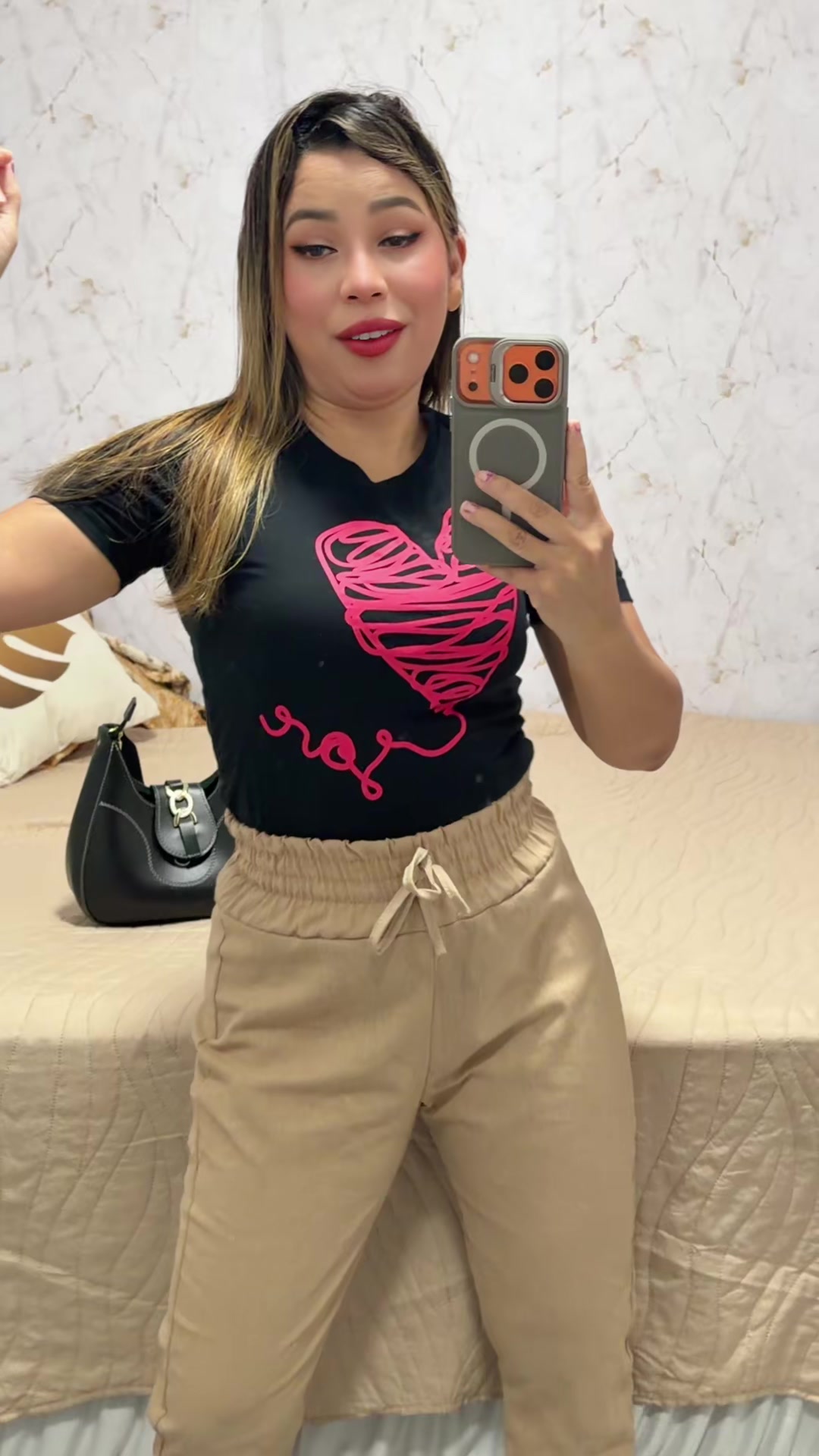 @leylla_lore