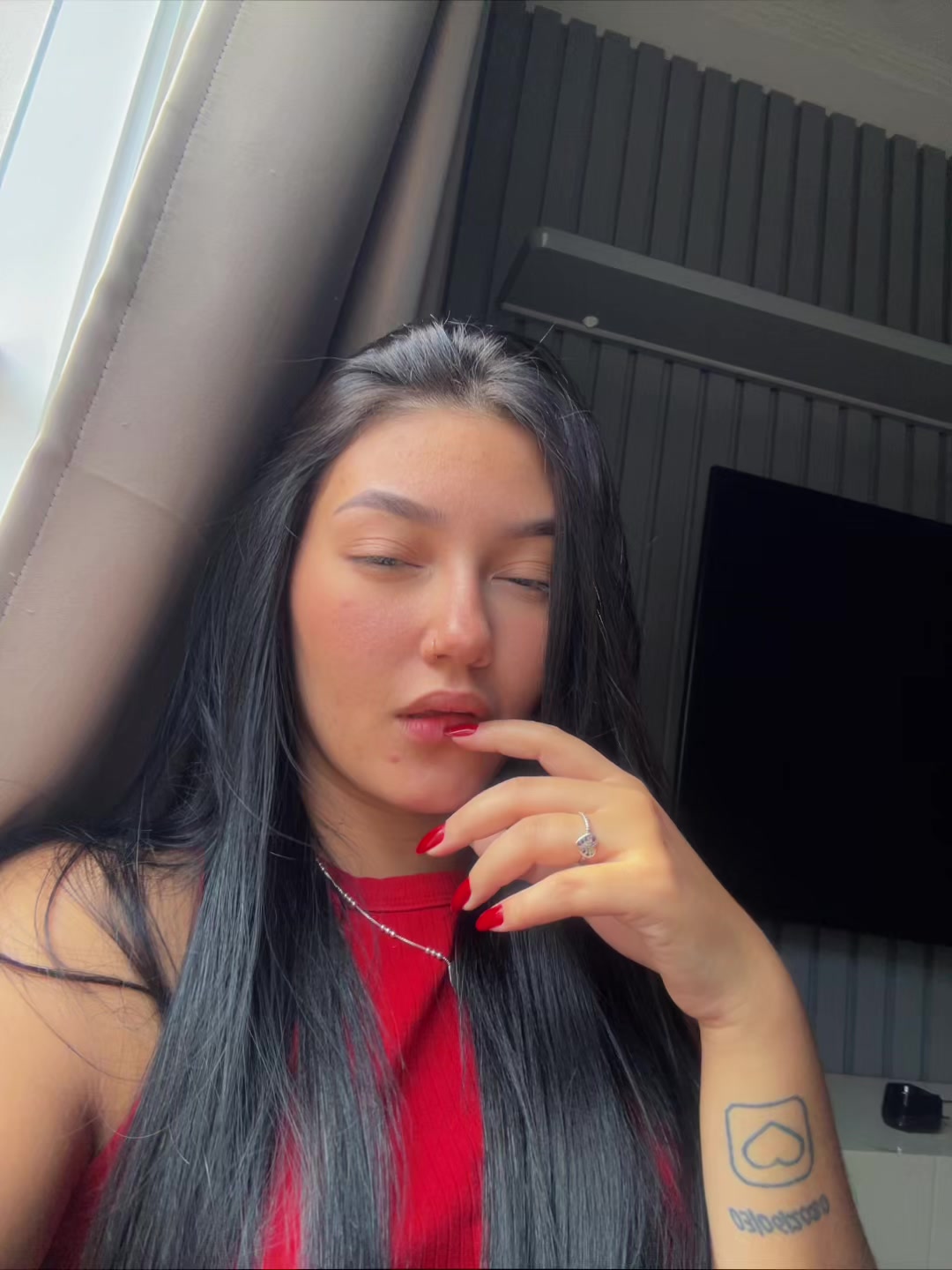 @user72919640773