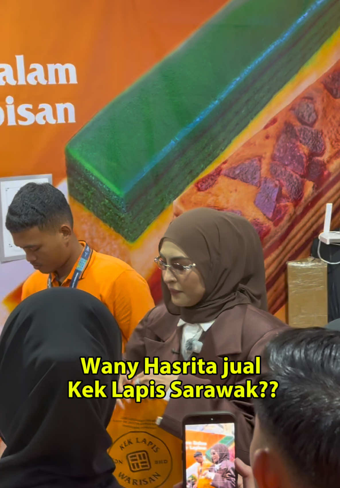 @Kek Lapis Warisan Sdn Bhd
