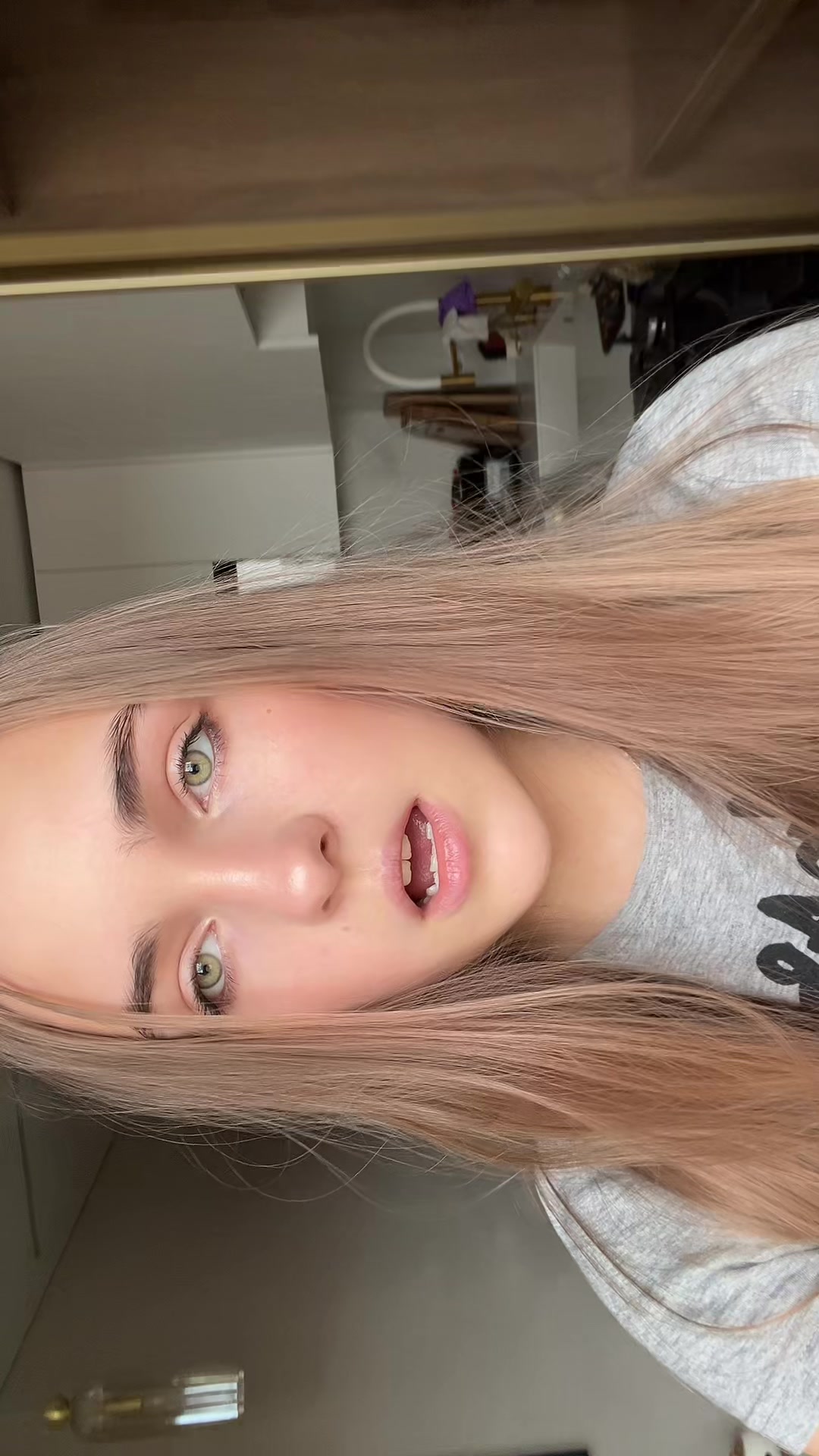 @hypezhoR