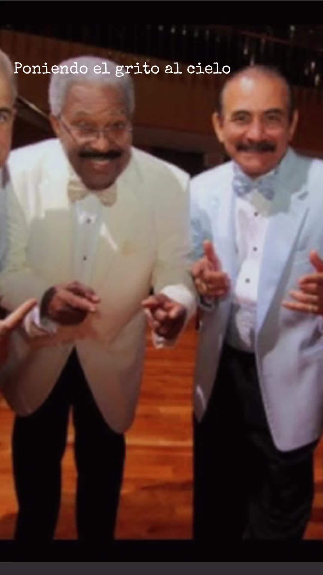 @Salsa De Corazon