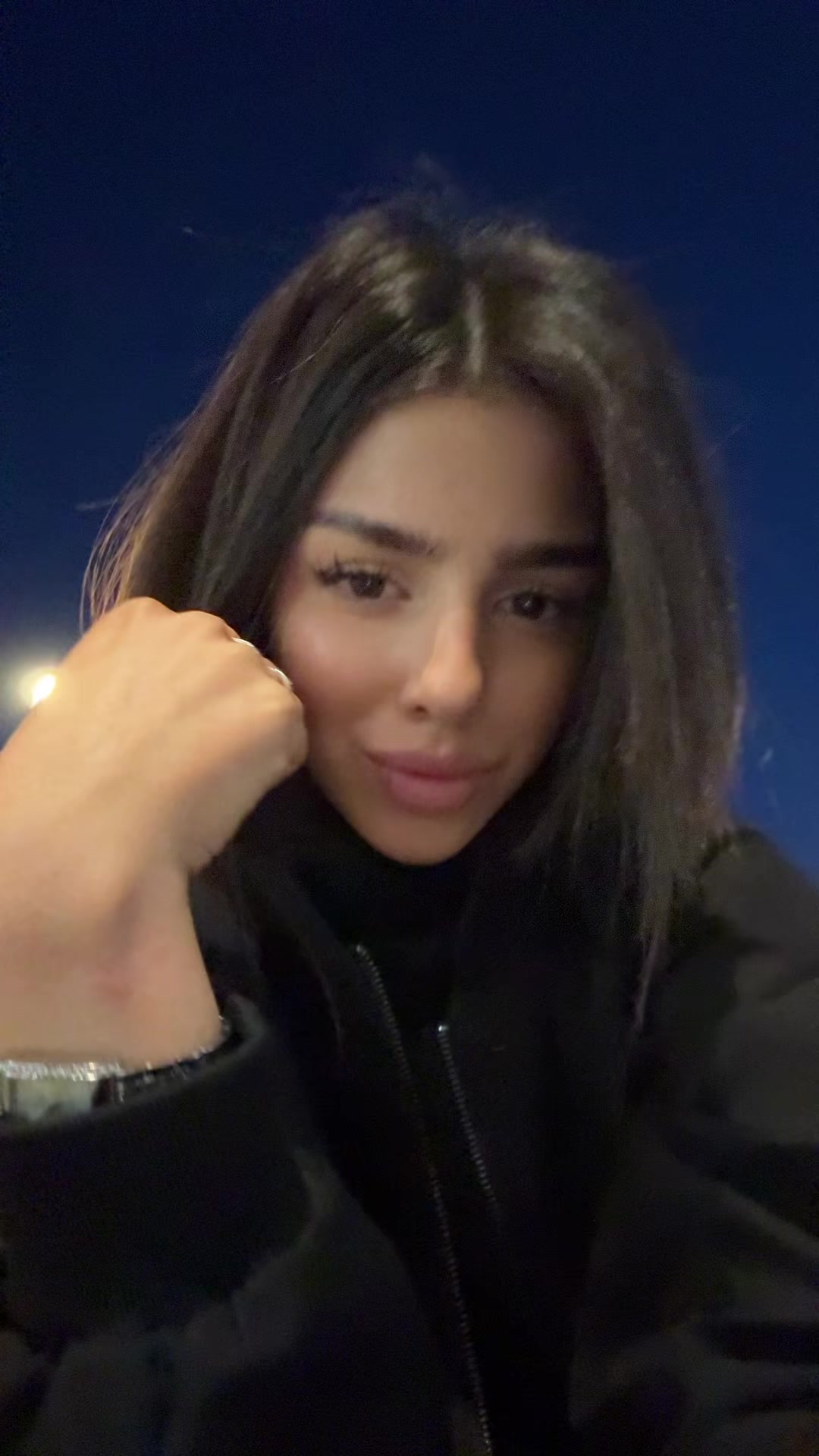@arinaaiis