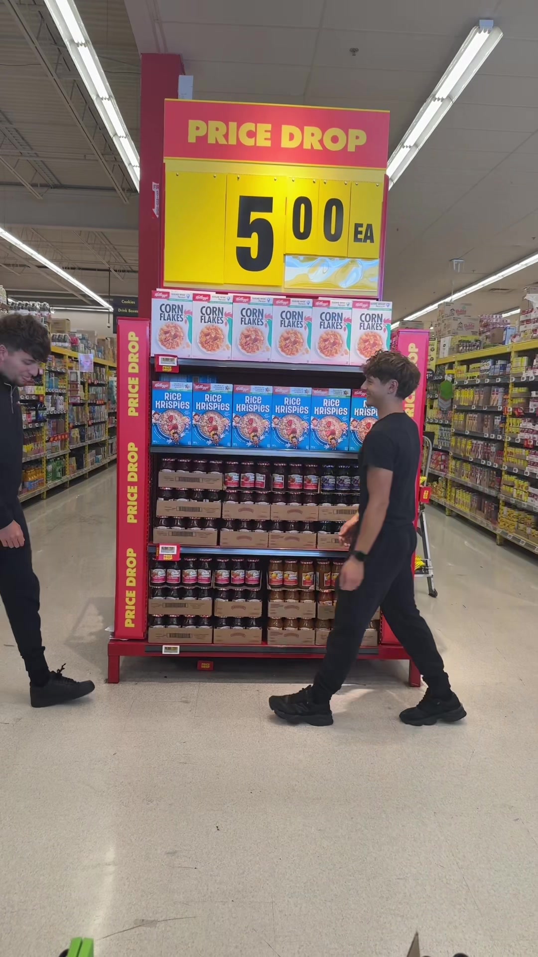 @Joe and Val’s NoFrills