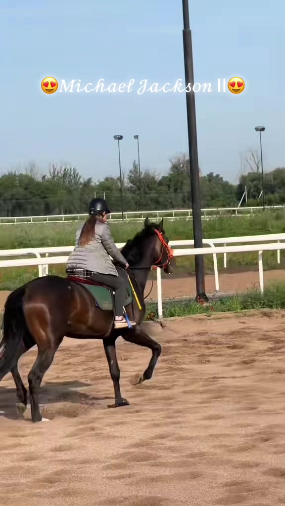 @🐎Ева🐎