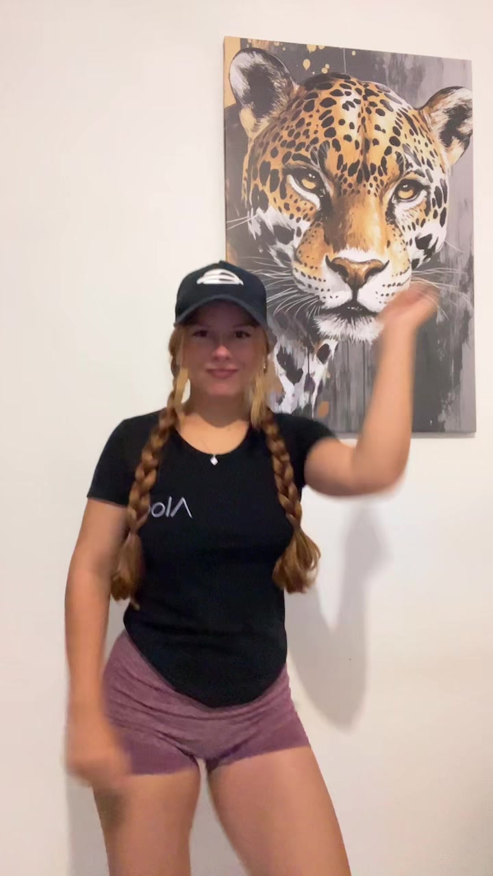 @Sah🧚&zwj;♀️
