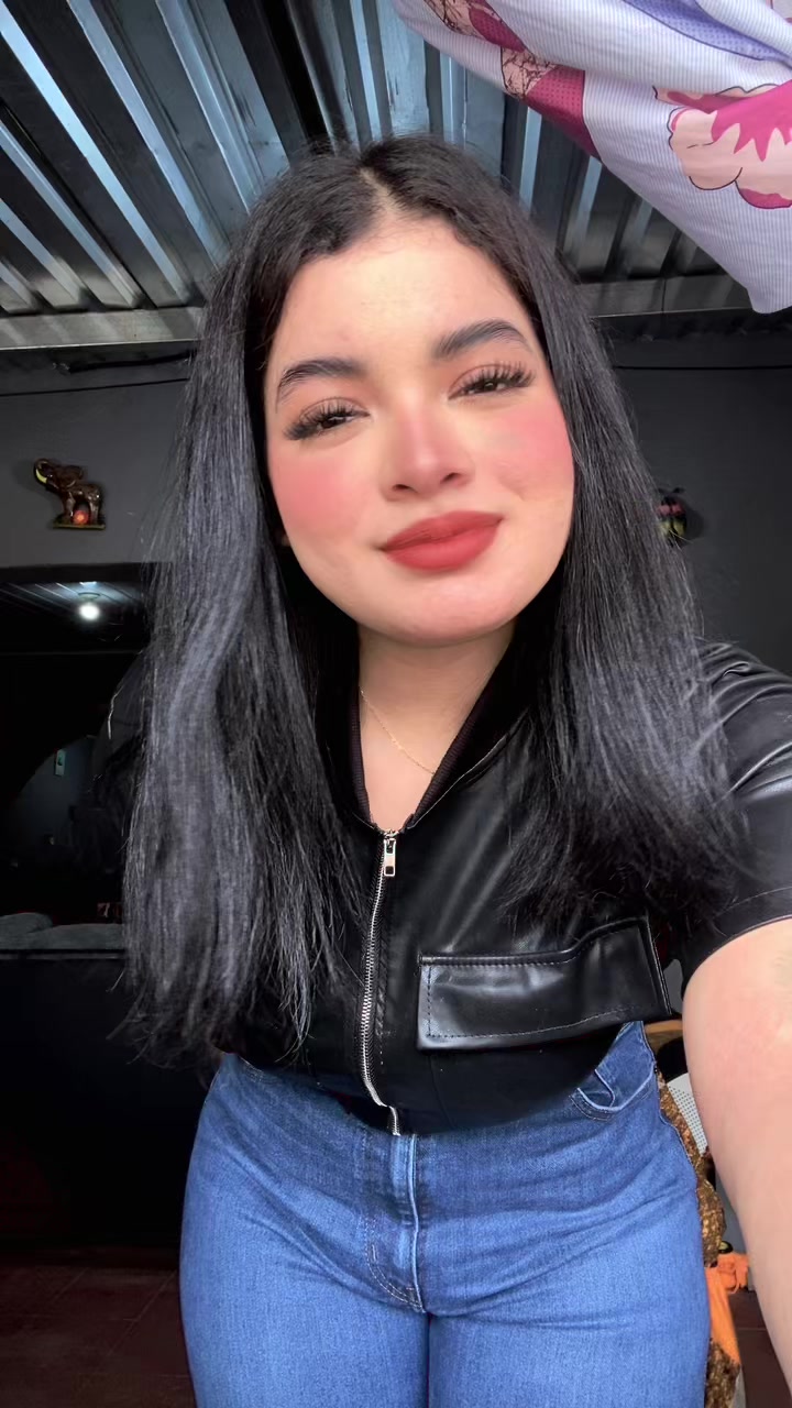 @Dani🍒