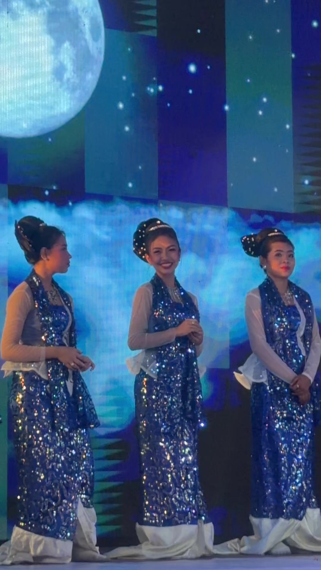 @So Pyay Myat Noe
