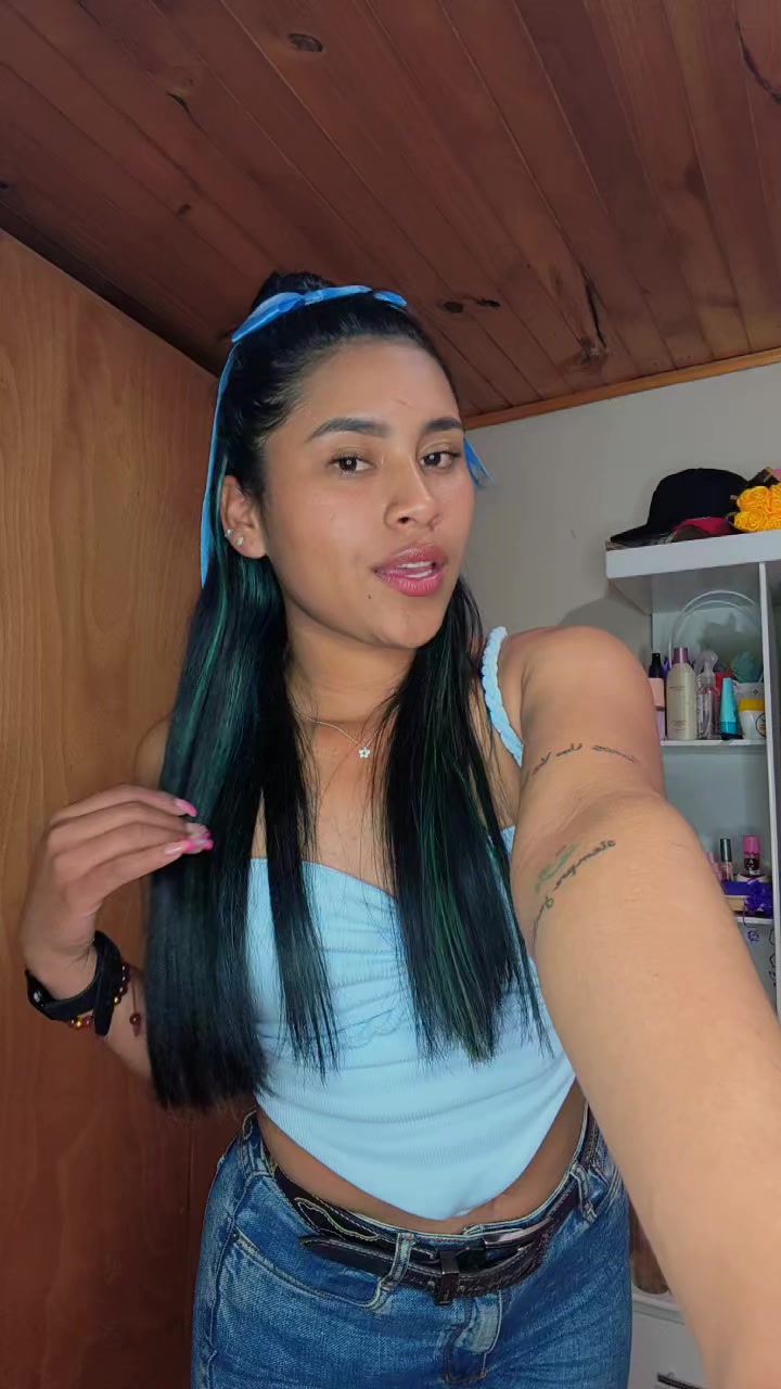 @Maria Alejandra💜