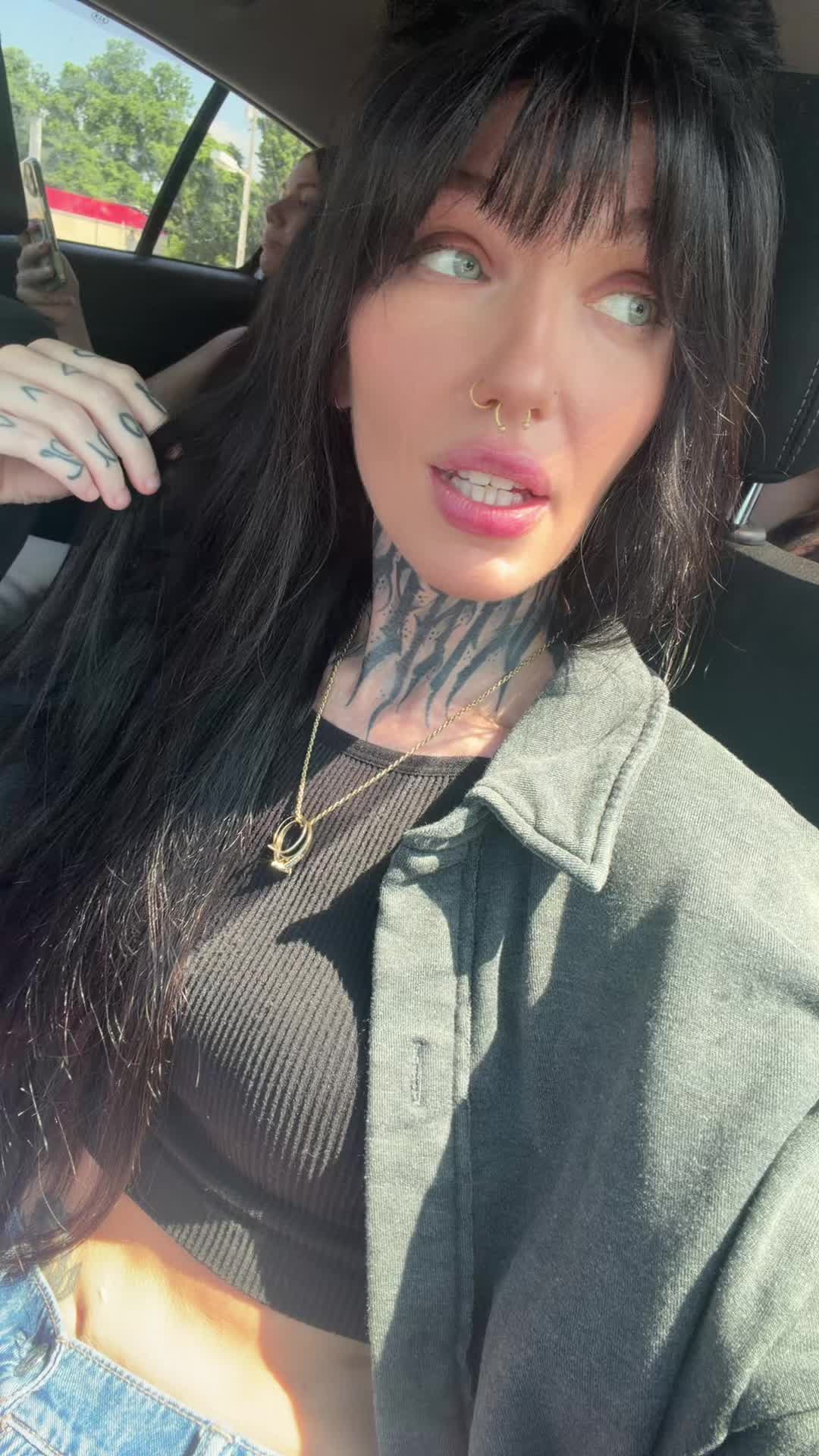 @Chels 🖤