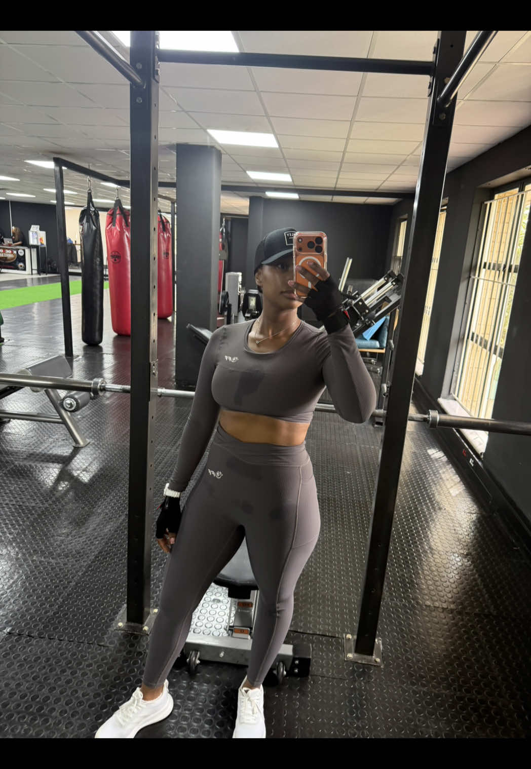 @Zola Nombona