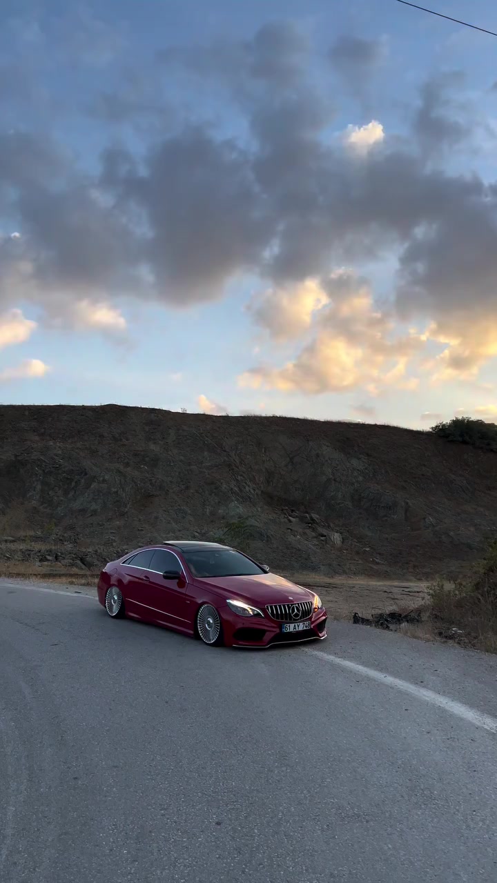 @عشاق السيارات أحبكم جميعا ♥️❣️