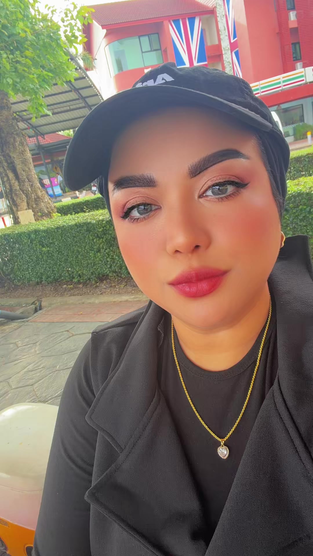 @بنت بوكيت 🇹🇭