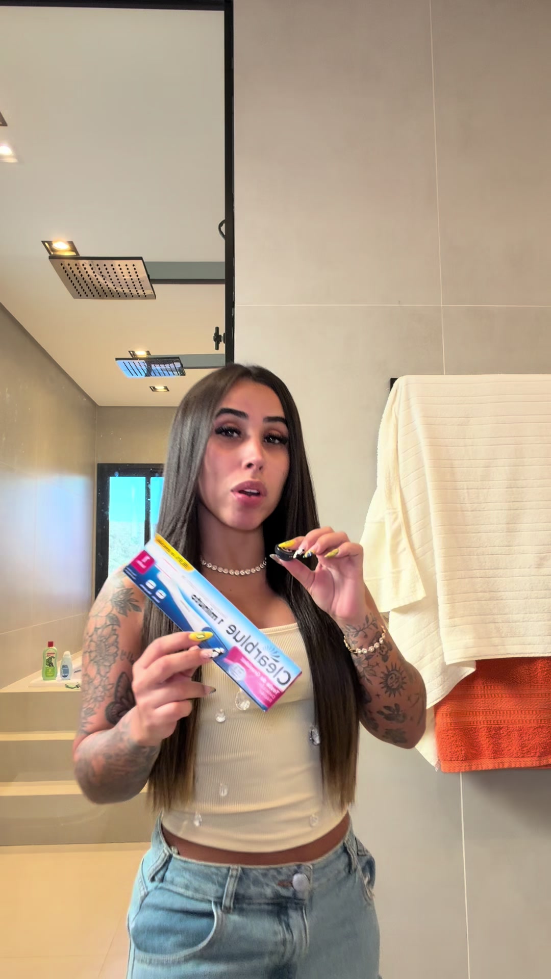 @Rafaella Loschi