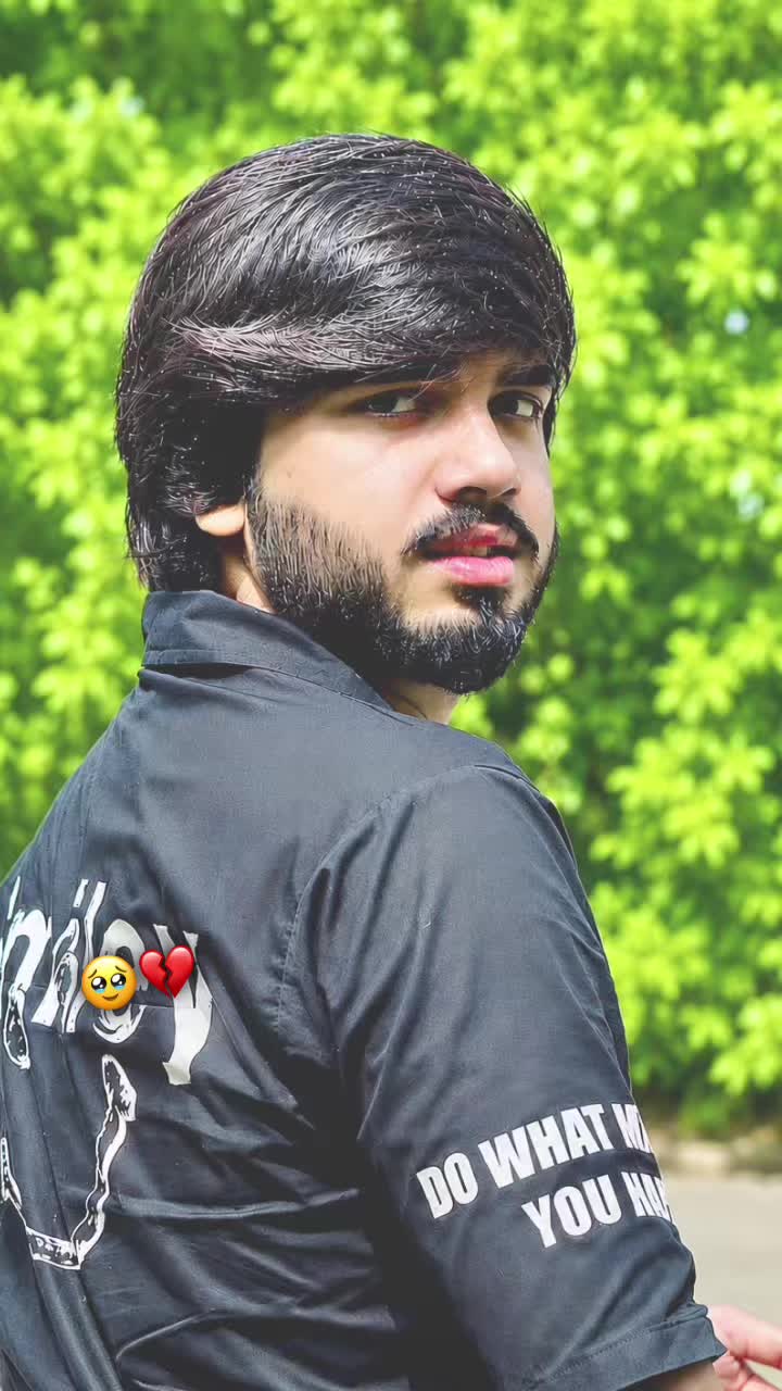 @👑 Huzaifa_mirza 👑