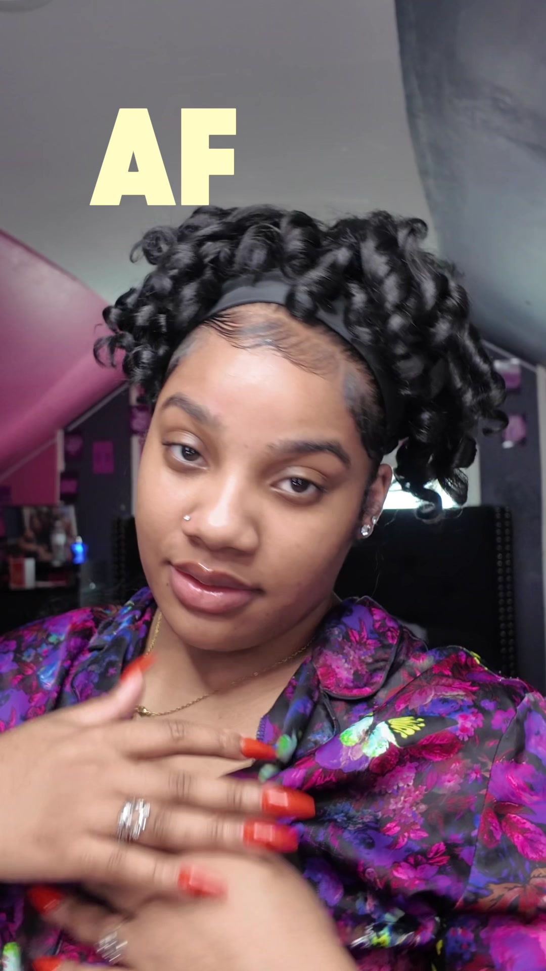 @chenielletv2is