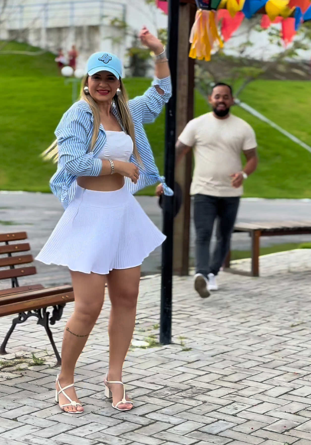 @elaiseamorim