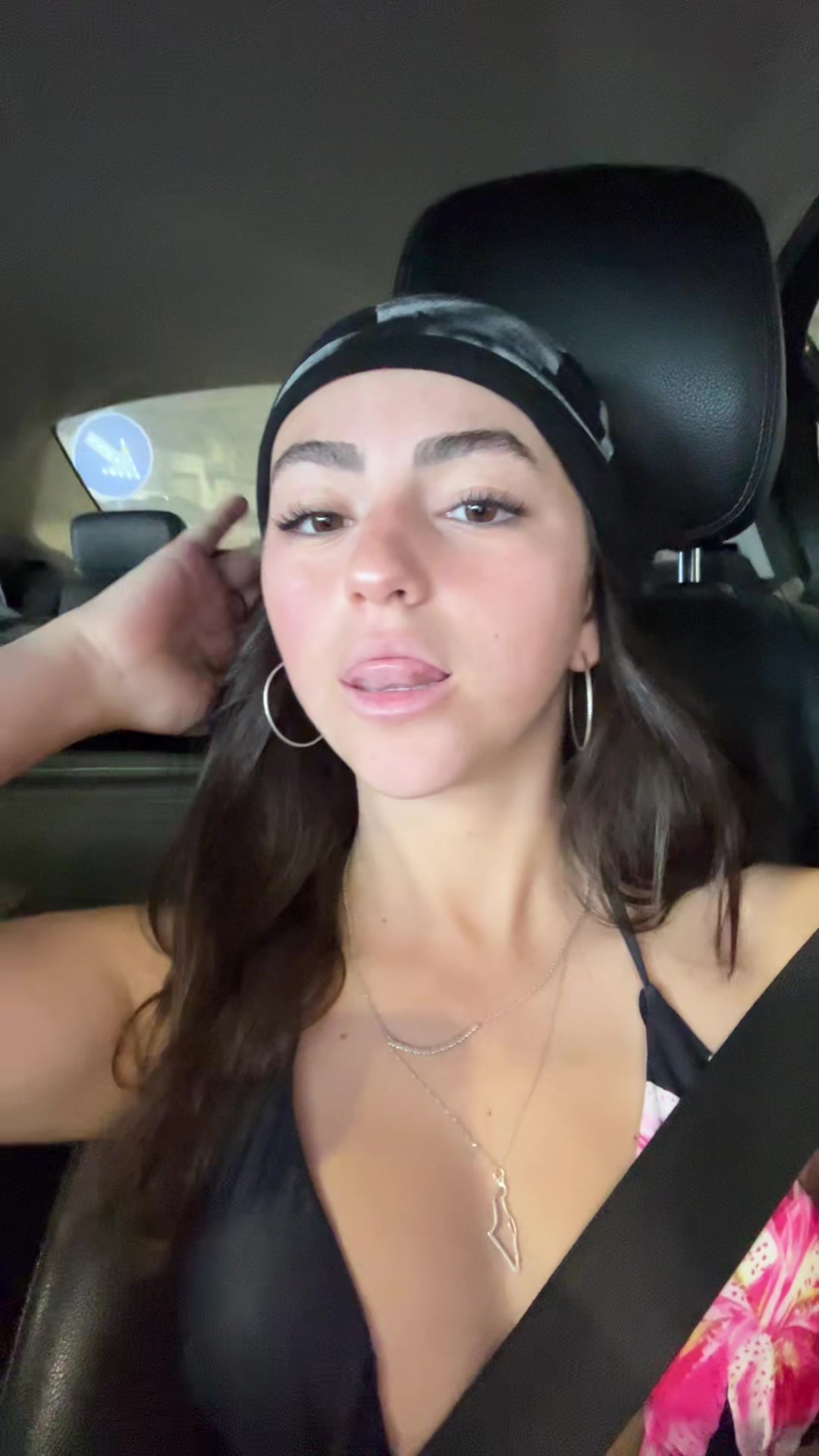 @Avivoosh😈