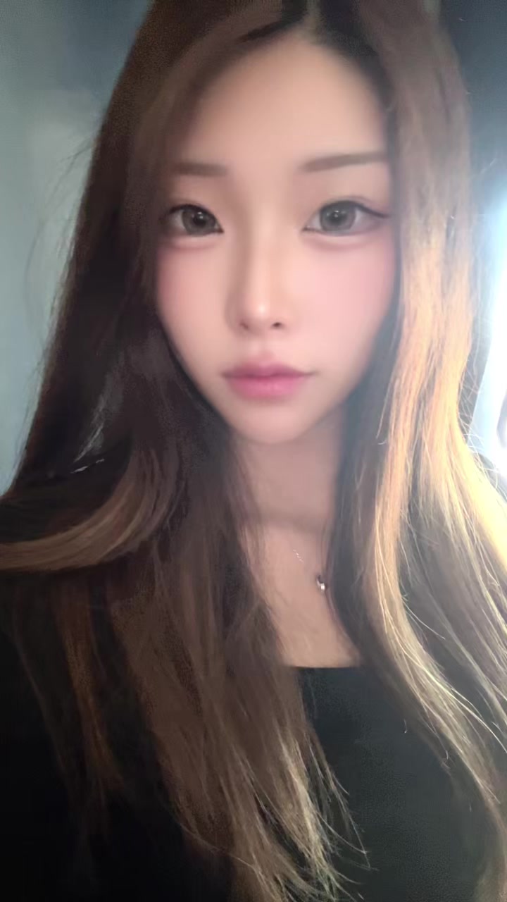 @ユウナ