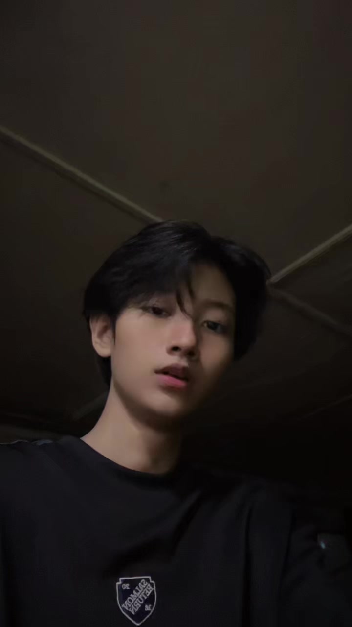 @HENRY🇲🇲/TTT