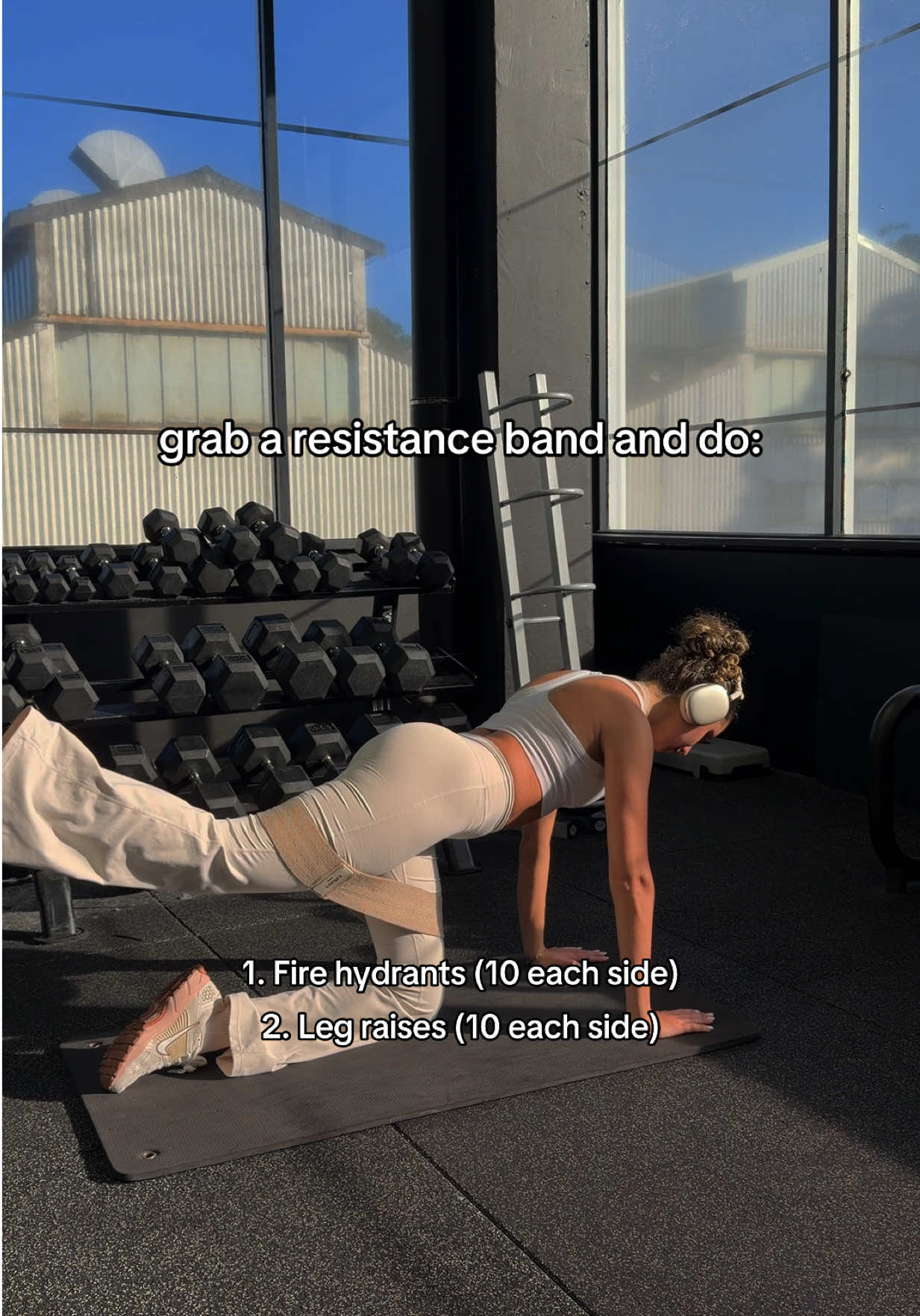 @sophiambfit