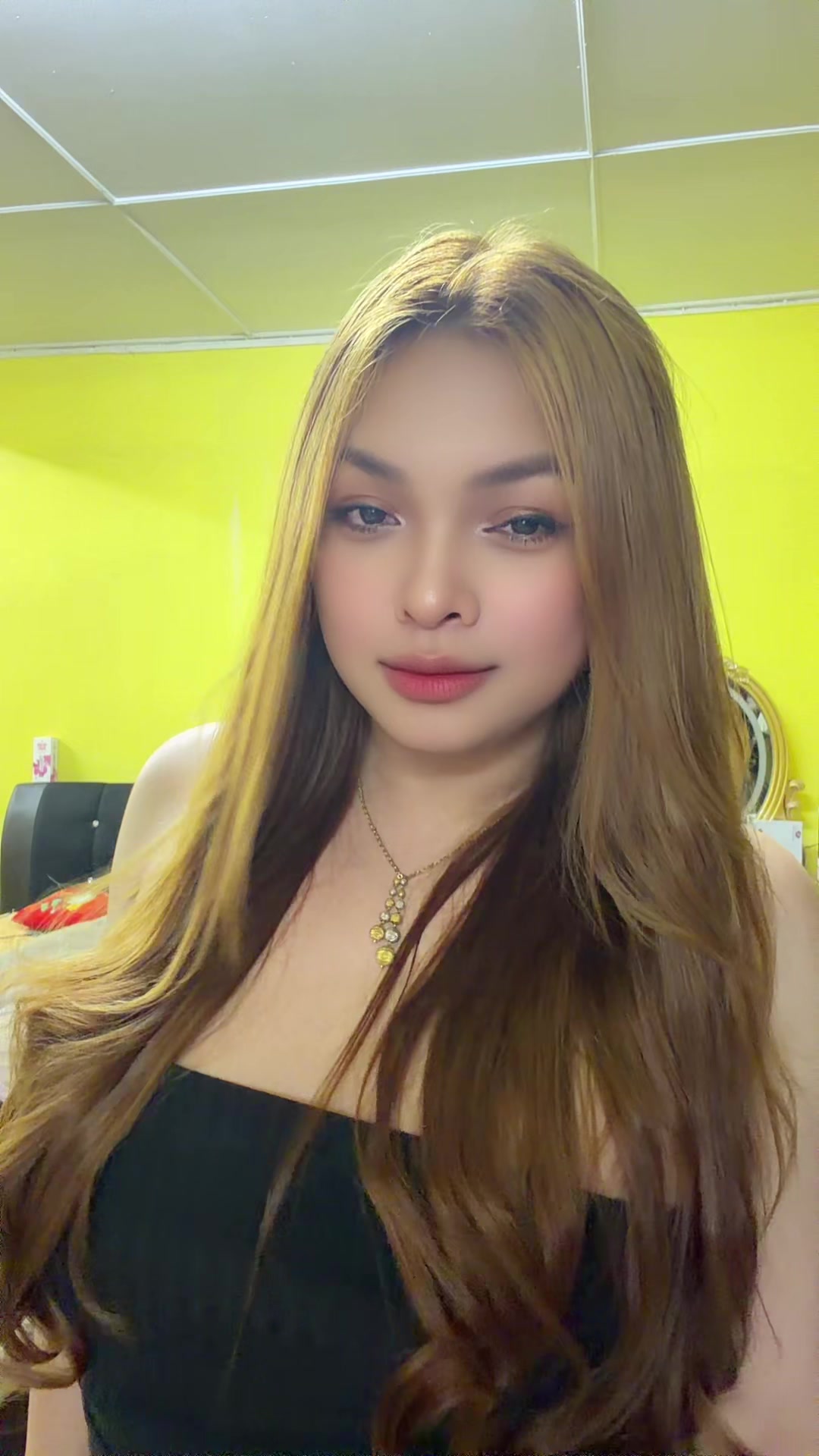 @𝐒𝐡𝐚𝐚𝐞𝐬𝐭𝐡𝐞𝐭𝐢𝐜 🦋