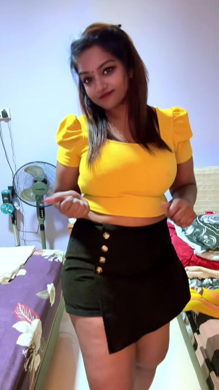 @Malini🖤💚✨🌻