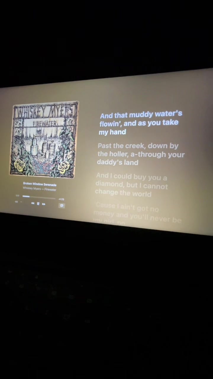 @msilaptoplyrics