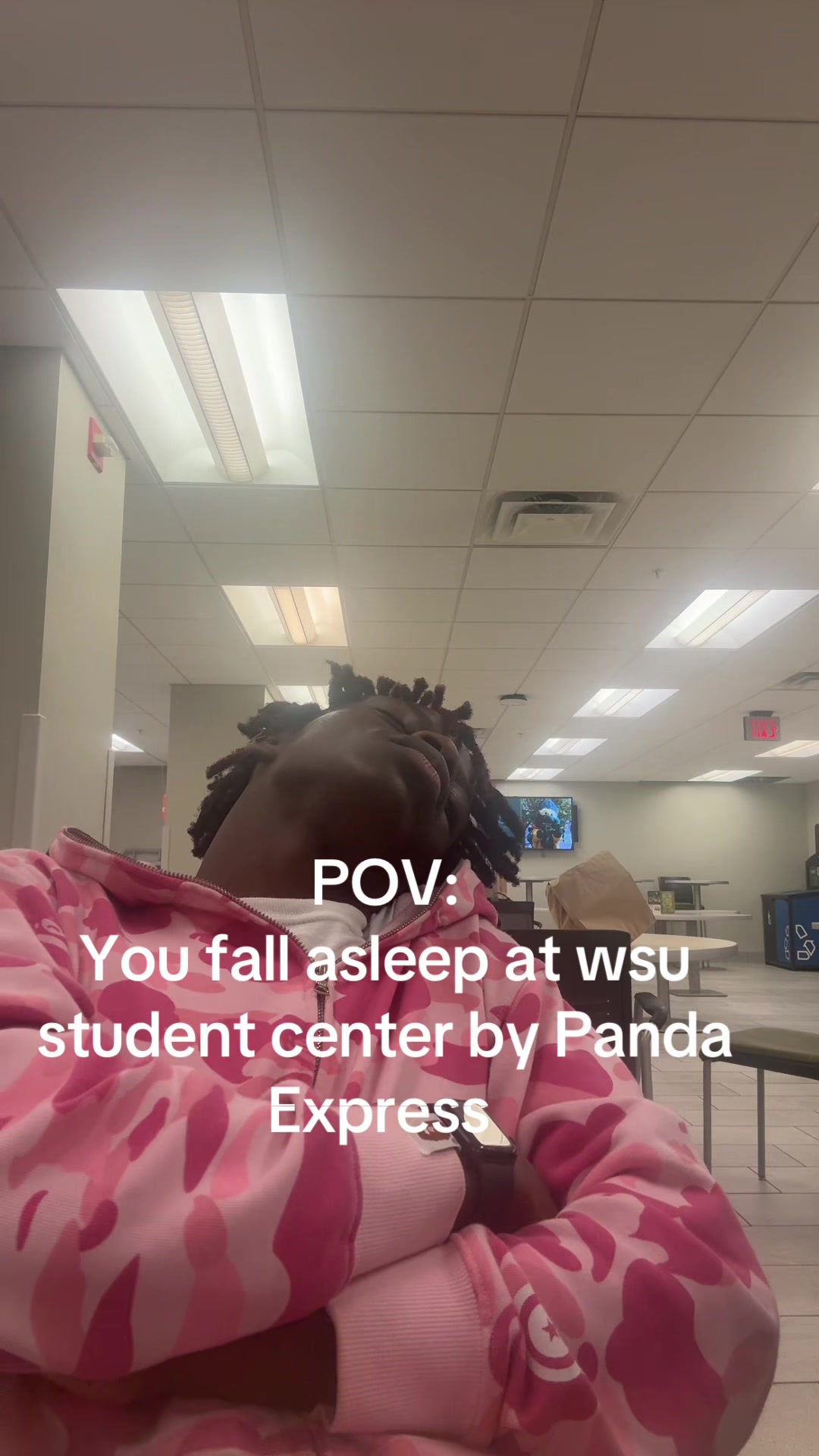 @Zaytoofunny