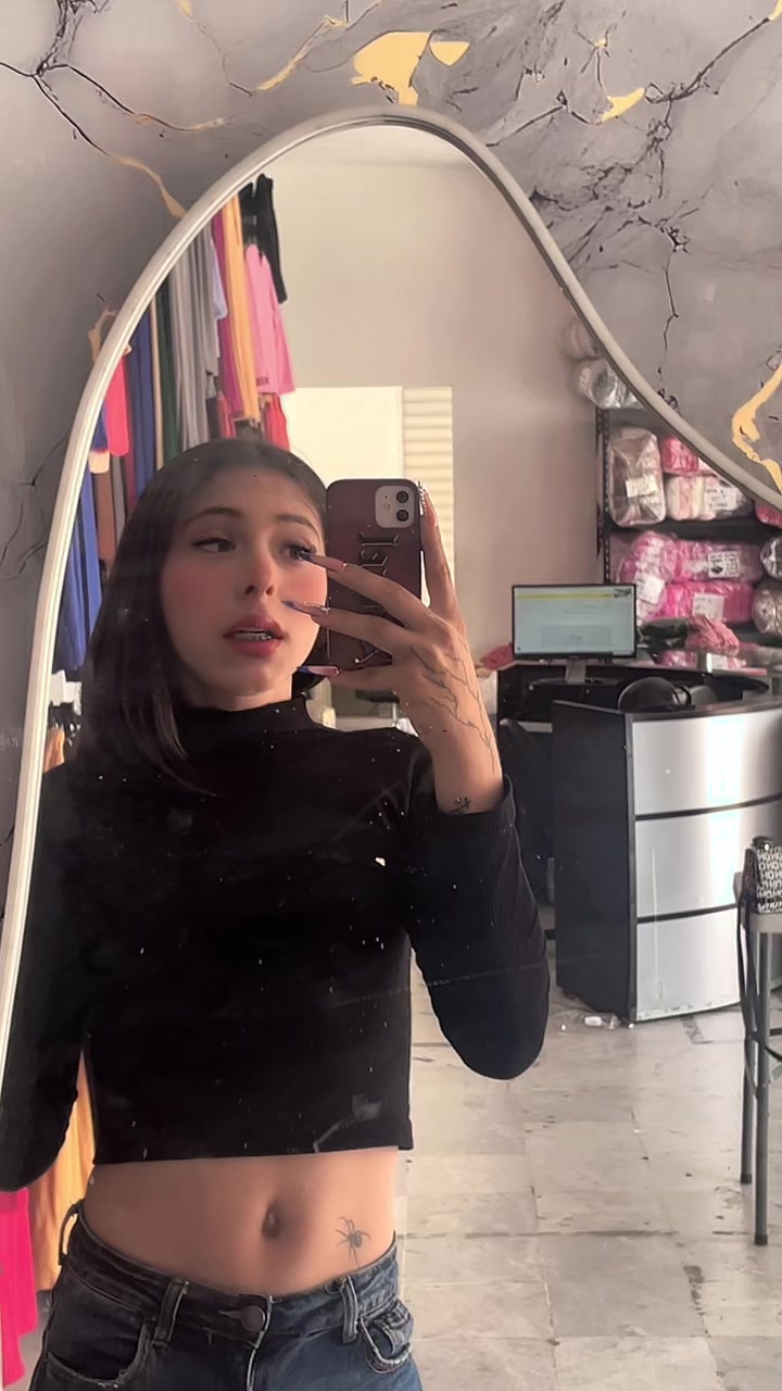 @alexa_hndz