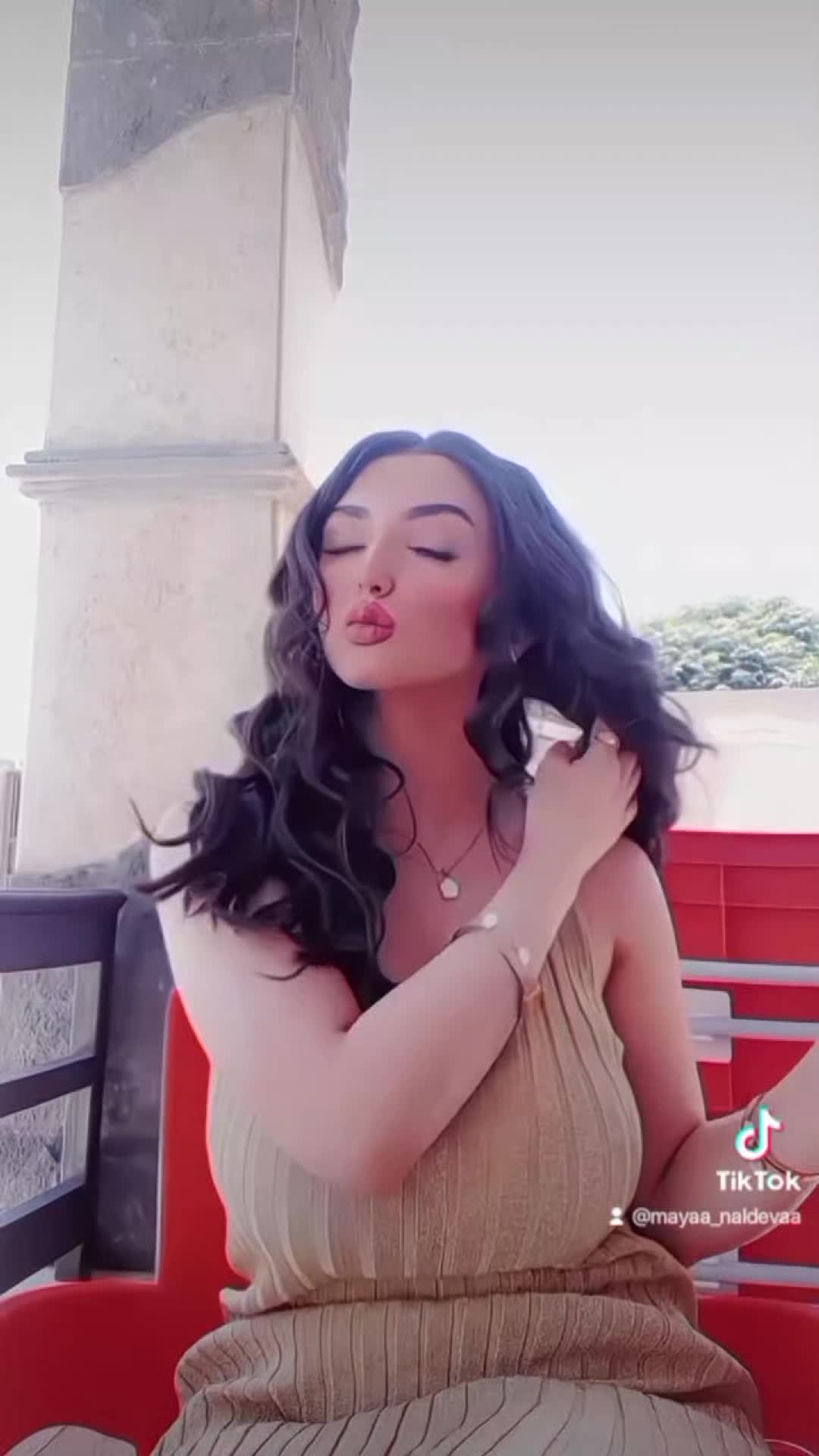 @Mayaaldevaa ๐ง๐ปโ๏ธโจ