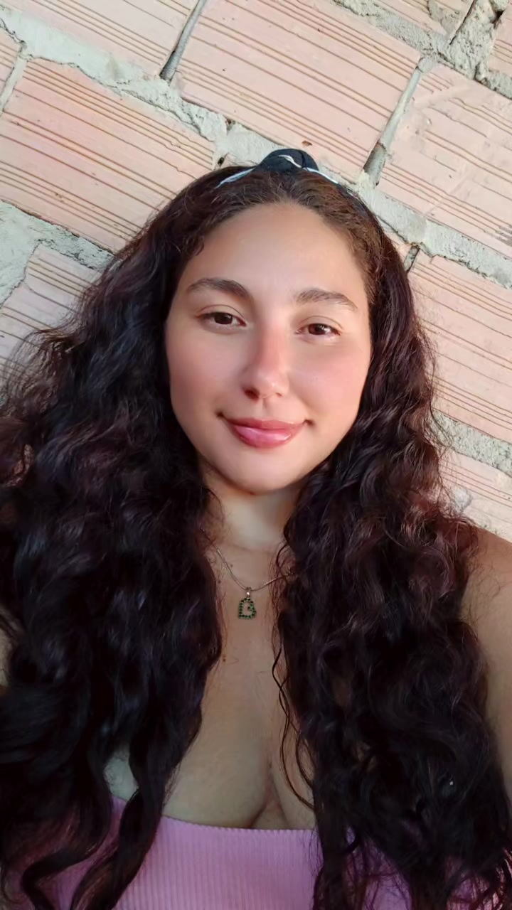 @Annycollares🦋