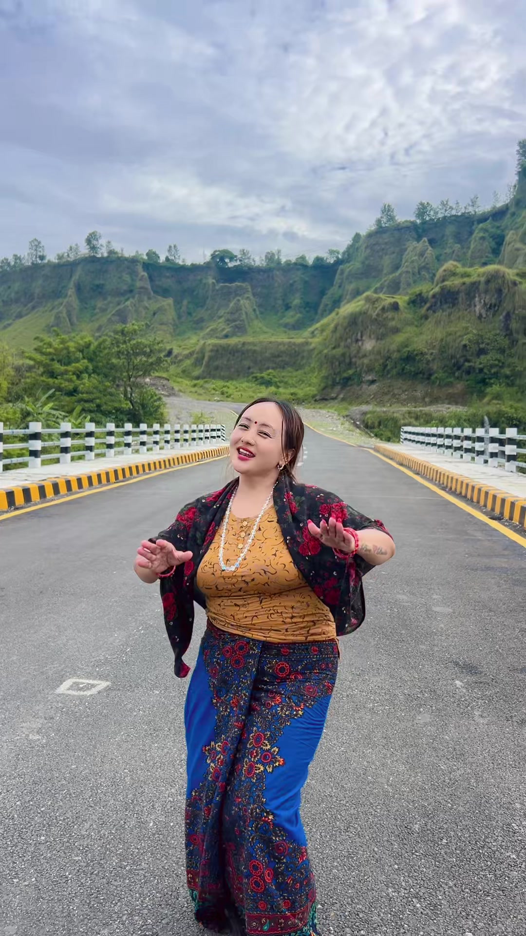 @PARU GURUNG