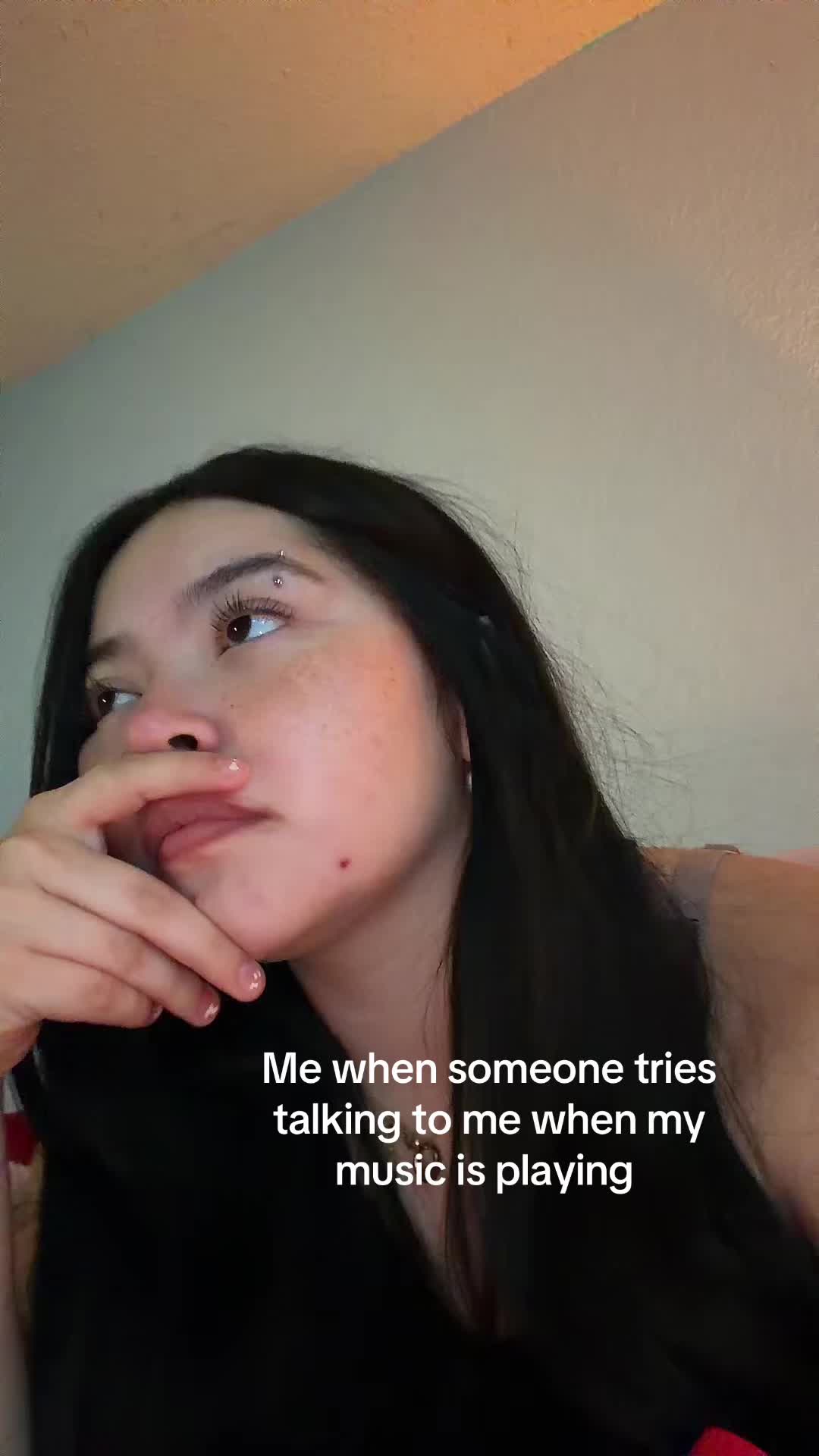 @j