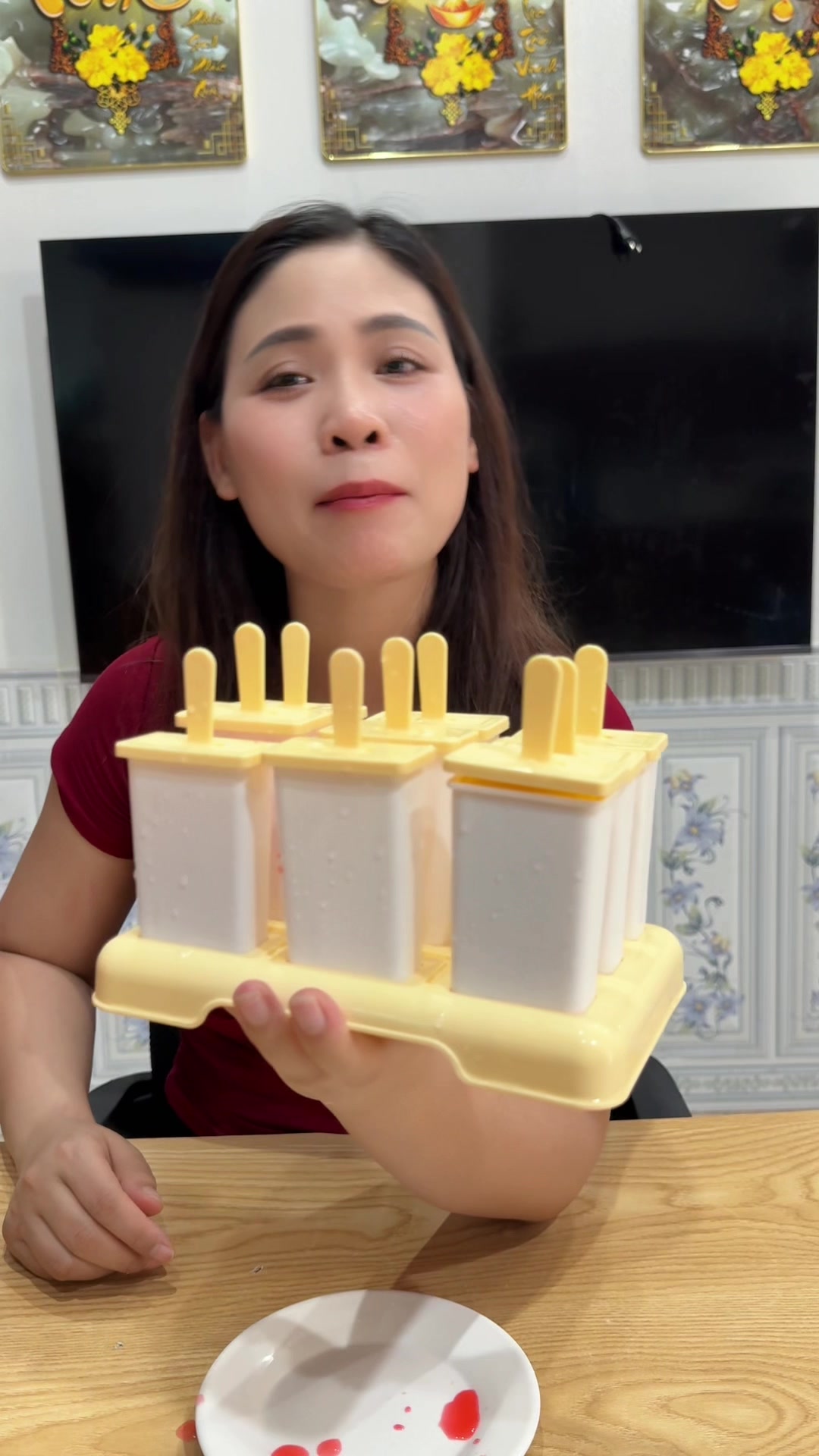 @Li&ecirc;n m&egrave;o n&egrave;