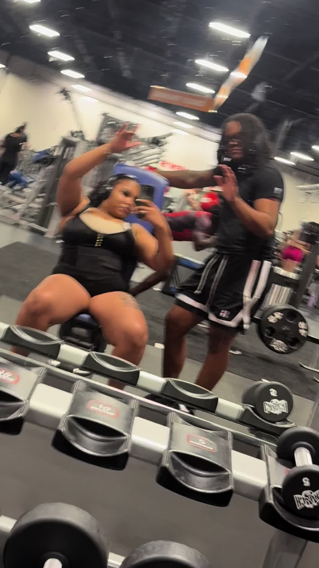 @Yazmyn💕