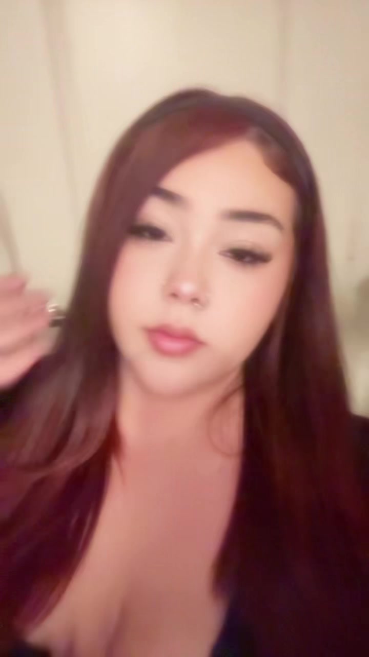 @xos.elly