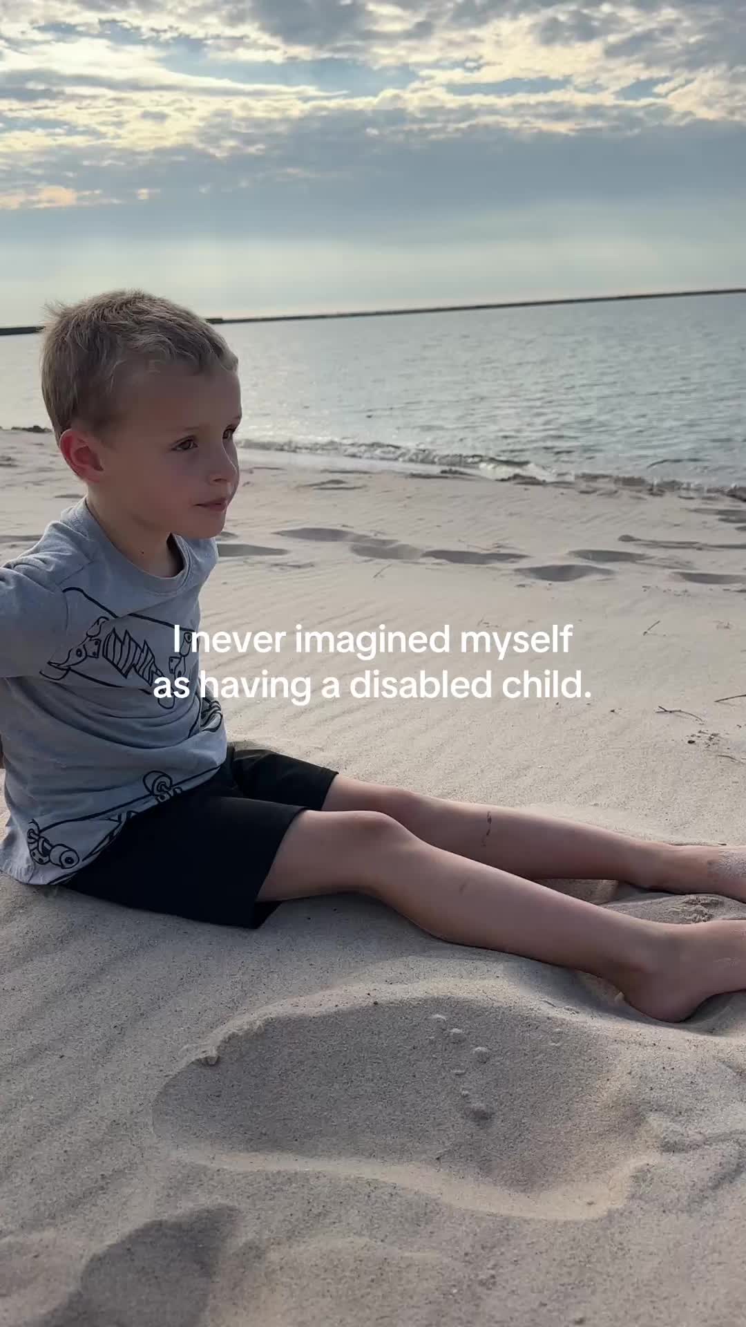 @Luci ☆ autism advocate & mom