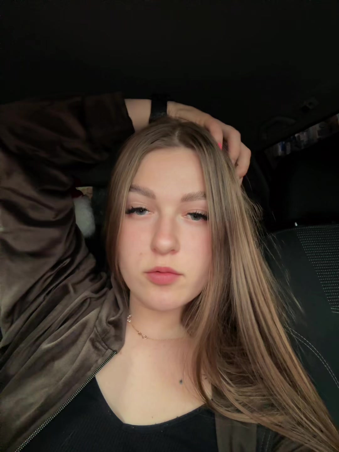 @Karisha 🩶