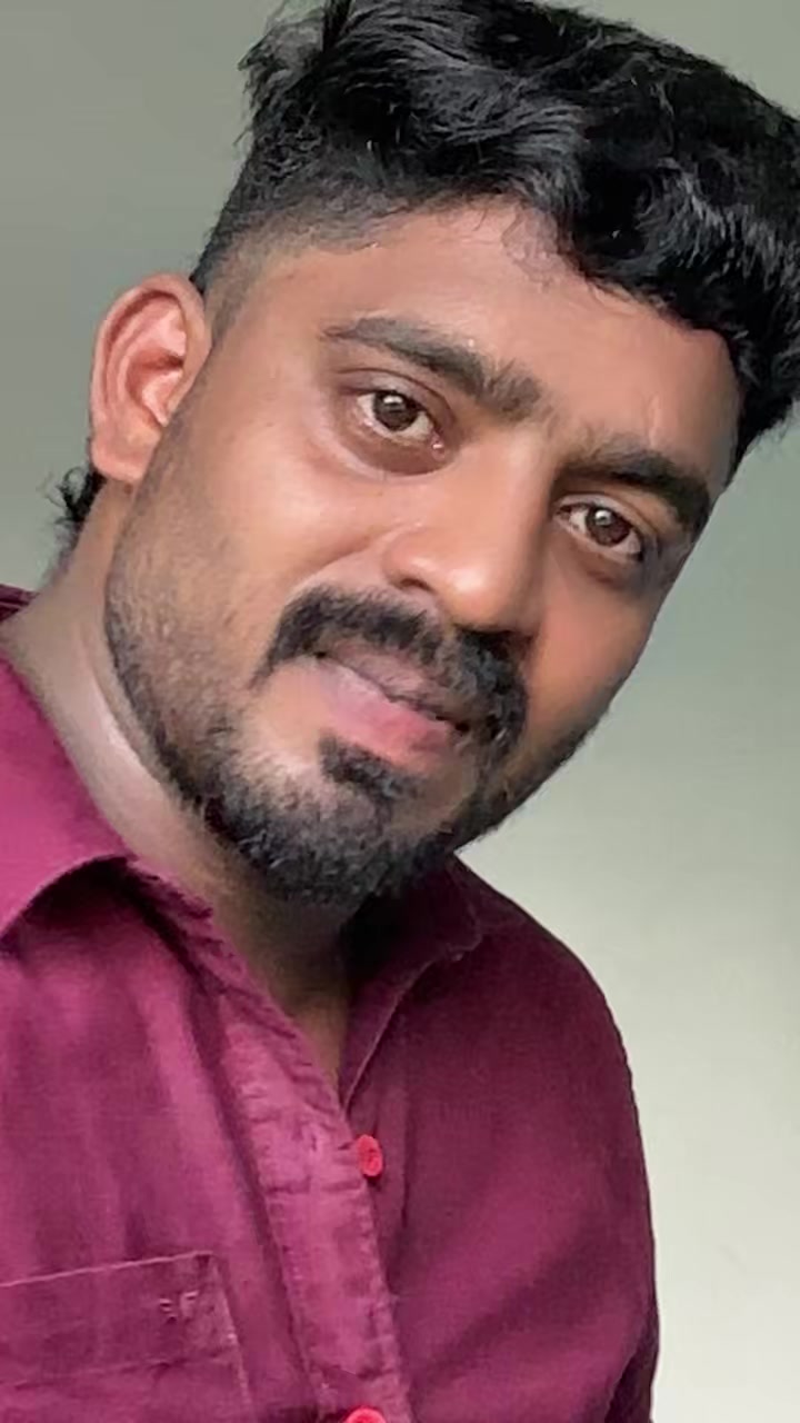 @🔥குமரி💞புன்னகைஅரசன்👑மக்கா❤️